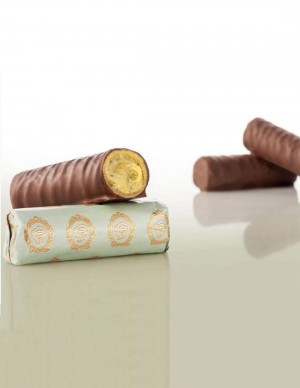 LAURENCE Pouraki Butter...